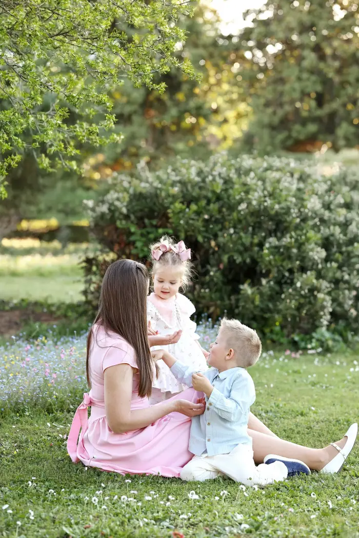 Fotografi familjare – momente të natyrshme me të dashurit