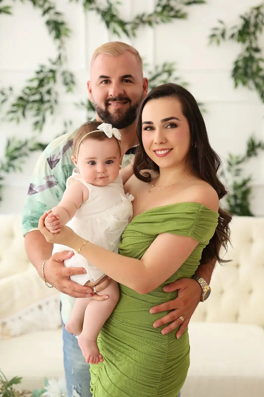 Fotografi çift – momente romantike, dritë natyrale dhe lidhje e vërtetë