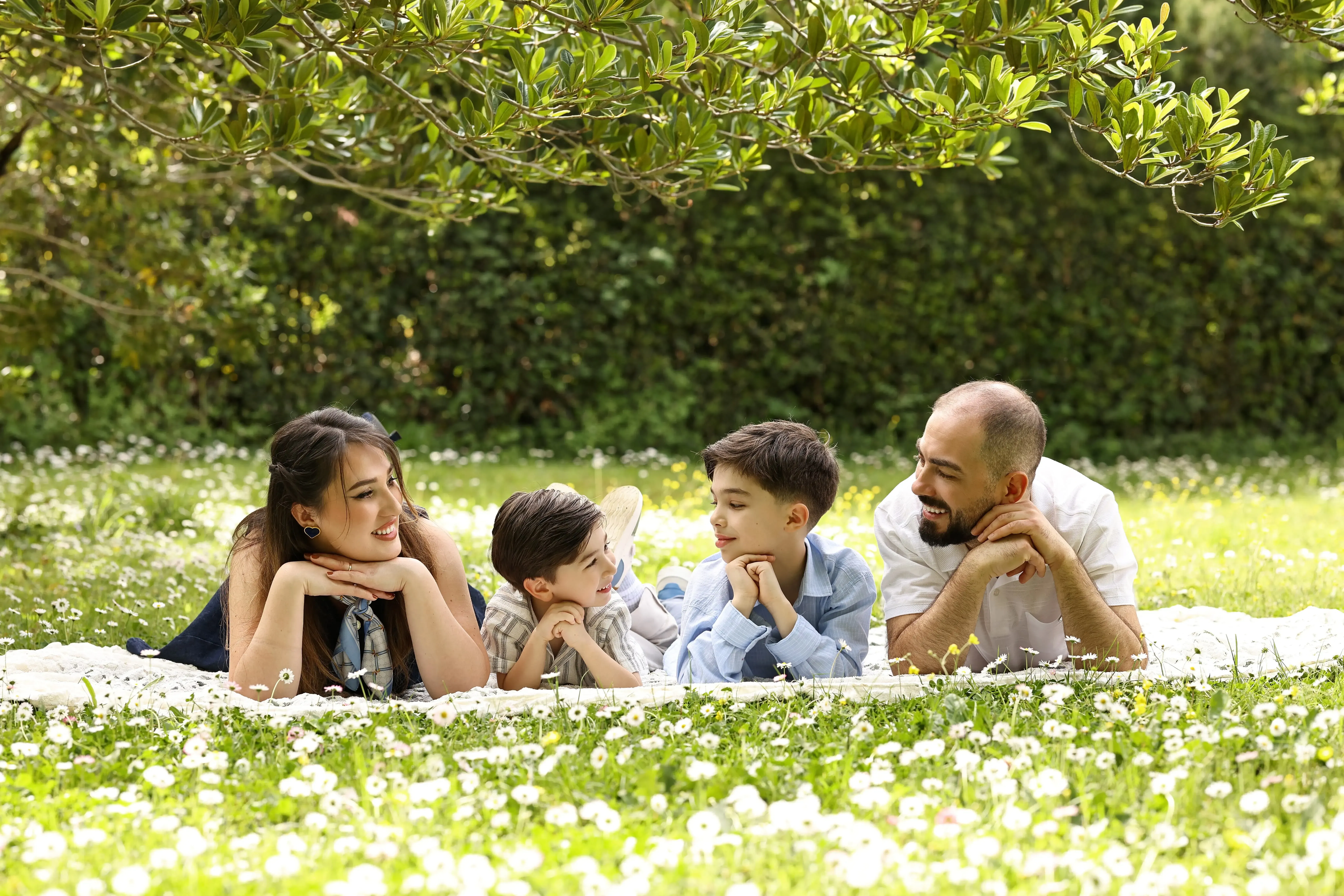 Fotografi familjare – momente të natyrshme me të dashurit